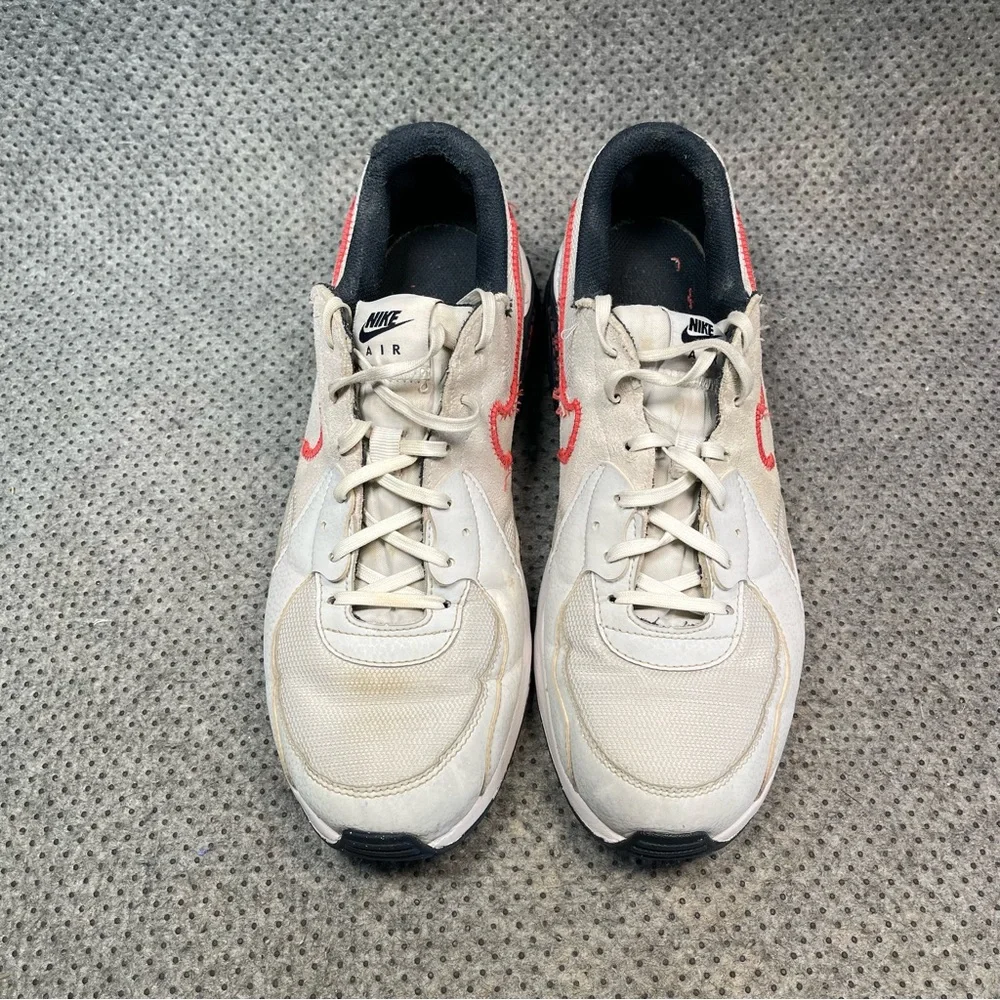 Nike Air Max Excee White Running Shoes Size 10.5 Men’s.